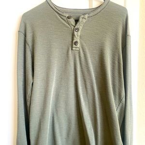 Banana Republic light green - Crewneck with buttons
